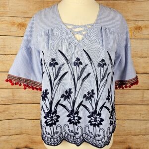 Skies Are Blue Embroidered Boho Short Sleeve Tunic Top Size Small